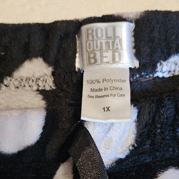 Fleece Pajama Pants - Picture 4 of 5